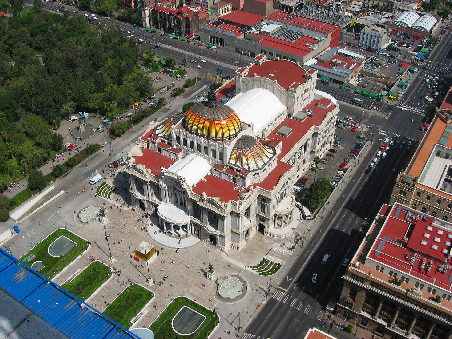 Palacio de Bellas Artes and the Mexico City skyline